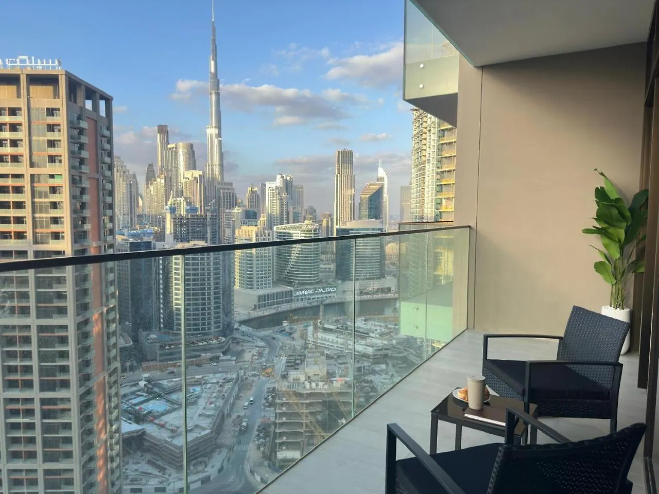 Apartment Brand New 1Br I Stay In Style I Canal & Burj Khalifa Views Dubai