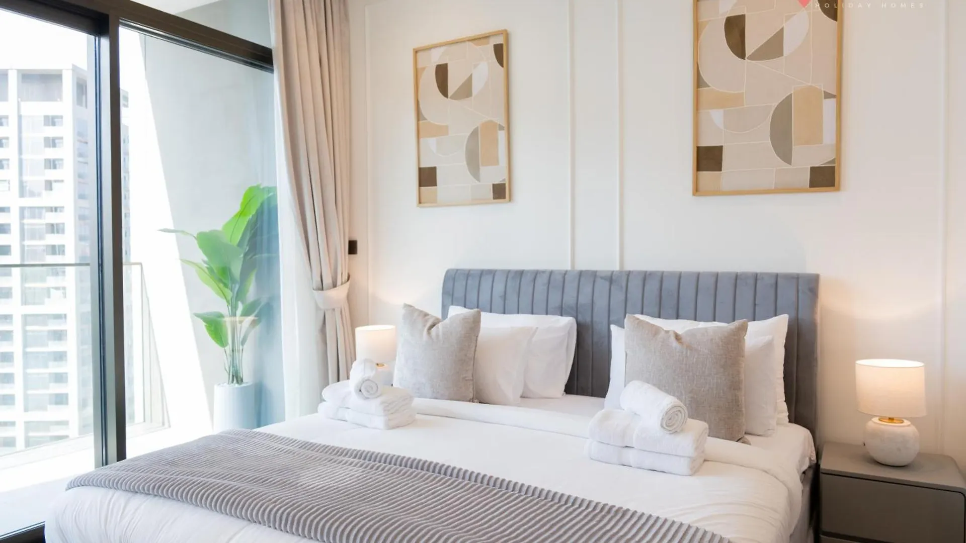 Brand New 1Br I Stay In Style I Canal & Burj Khalifa Views Dubai 0*,  United Arab Emirates