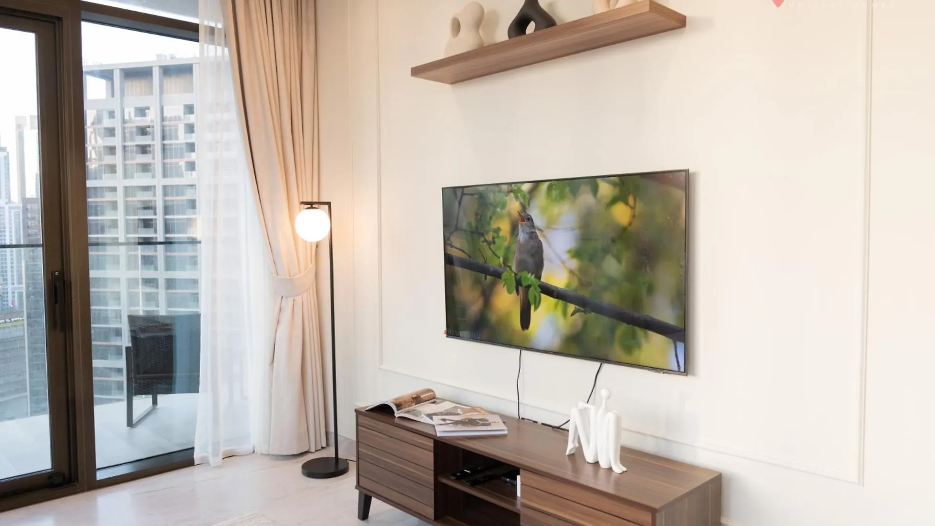 Apartment Brand New 1Br I Stay In Style I Canal & Burj Khalifa Views Dubai