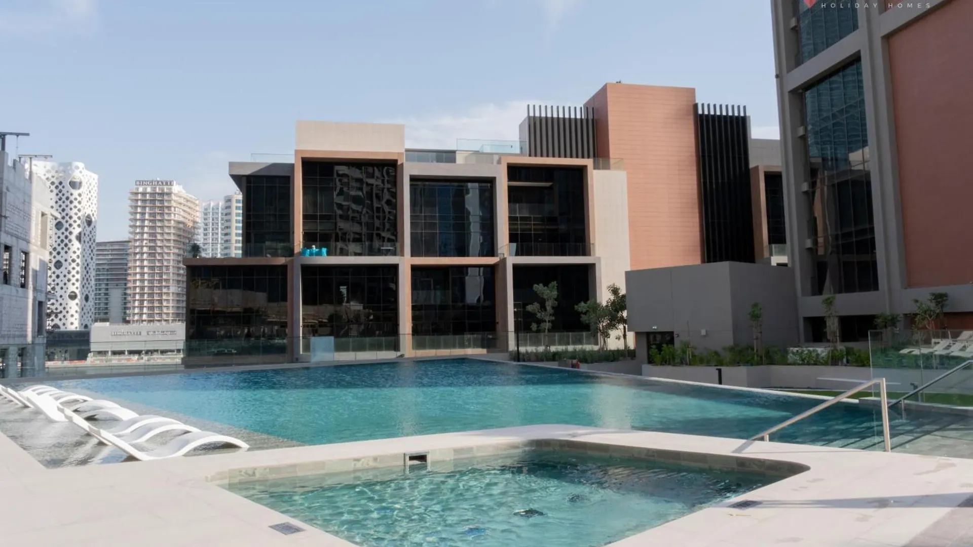 Brand New 1Br I Stay In Style I Canal & Burj Khalifa Views Dubai Apartment